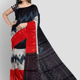 Lovwear Women Black Sarees-image-9