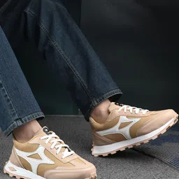 glitchez Men Colourblocked Lace-Ups Lightweight Sneakers-image-49