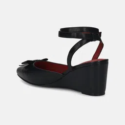 BAGATT Leather Wedge Heel Sandals with Bows image 3