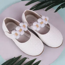 Jazzy Juniors Floral Applique Detailed Velcro Closure Mary Jane Ballerinas - White-image-62