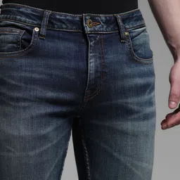 Jack & Jones Men Slim Fit Low-Rise Light Fade Stretchable Jeans image 5