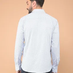 Crimsoune Club Men Classic Slim Fit Opaque Printed Casual Shirt image 5