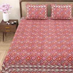 Myntra Elegant Homes Red Geometric Cotton 180TC Double King Bedsheet Set-2.75mx2.25m-picture-35