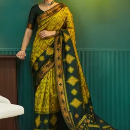 WOVENSTOCK Ethnic Motifs Woven Kanjeevaram Saree With Unstithced Blouse Piece image 4