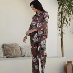 SANSKRUTIHOMES Brown & White Floral Printed Pure Cotton Shirt With Trousers-picture-38