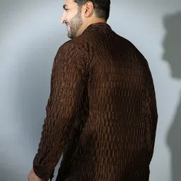 Instafab Plus Men Comfort Opaque Casual Shirt image 3