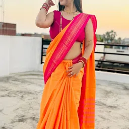 Paramparik Textile Woven Design Silk Cotton Handloom Banarasi Saree image 3