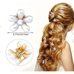 GLOSSY Women Embellished Claw Clip image 2