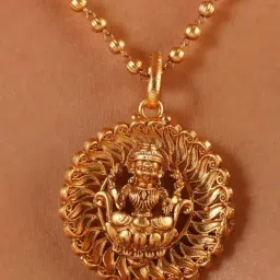 Jaypore Gold Studs Pendant & Earring Set image 3