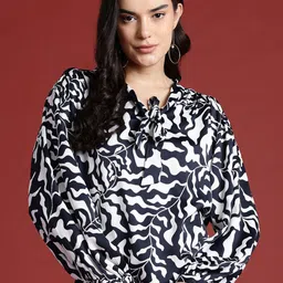 all about you Print Tie-Up Neck Top image 3