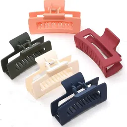 Jholawala Women Set of 4 Claw Clip image 4