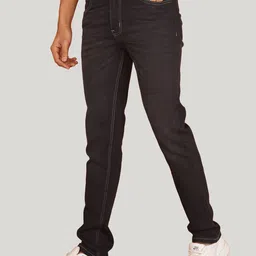 NUEVOSDAMAS Men Slim Fit Mid-Rise Clean Look No Fade Non Stretchable Jeans image 2