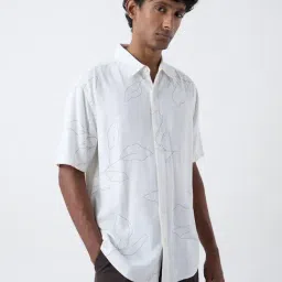 Ascot by Westside Off-White Abstract Pattern Relaxed-Fit Shirt-picture-39