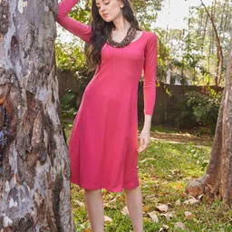 MILOST Women Solid Bodycon Knee Length Dress image 3