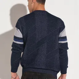 SHOWOFFFF Men Colourblocked Pullover image 4