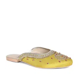 W Women's Wsusan Yellow Mule Shoes-image-89