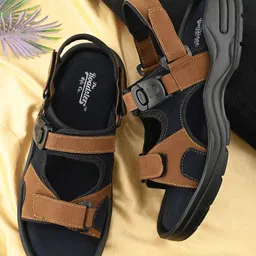 The Roadster Lifestyle Co Men Textured Sports Sandals-image-72