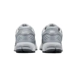 Nike Men's Zoom Vomero 5 Series Grey Running Shoes image 5