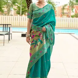 Mitera Ethnic Motifs Zari Silk Blend Handloom Paithani Saree image 2