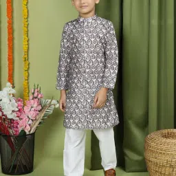 TABARD Kids Grey & White Printed Full Sleeves Kurta with Pyjamas-image-12