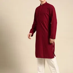 RAJUBHAI HARGOVINDAS Men Embroidered Chikankari Cotton Kurta image 5