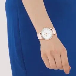 LACOSTE 2001258 Club Analog Watch for Women-picture-11