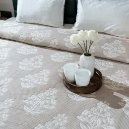 Saral Home Beige Cotton Quilt Set of 1 image 2