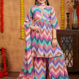 Sangria Girls Bandhani Printed V-Neck Gotta Patti Pure Silk Kurta & Sharara With Dupatta-picture-45