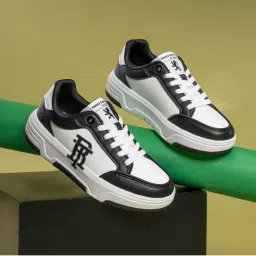 Red Tape Women White and Black Running Shoes-picture-23