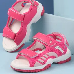 Cute Walk by Babyhug Velcro Closure Sandals - Dark Pink-picture-15