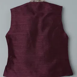 Ridokidz Full Sleeves Solid Kurta & Pyjama With Floral Embroidered Jacket Set - Wine image 5