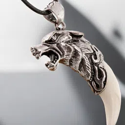 fabula Animal Shaped Pendants with Chains-picture-31