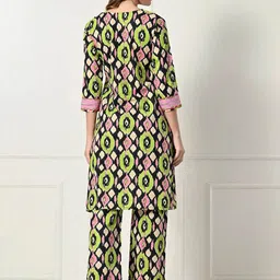 Laado - Pamper Yourself Geometric Printed Pure Cotton Pleated A-Line Kurta With Palazzos image 3