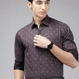 Arrow Manhattan Slim Fit Printed Pure Cotton Formal Shirt-picture-35