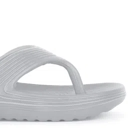 DRACKFOOT Men Textured Thong Flip-Flops image 3