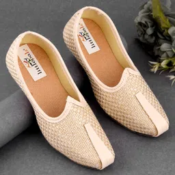 Little Palz Intricate Weave Self Textured Mojaris - Cream-image-77