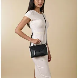 Toteteca Urban Sling Bag-picture-26