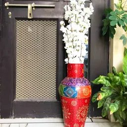 apka mart Red & Black Ethnic Motif Printed Metal Flower Vase image 2