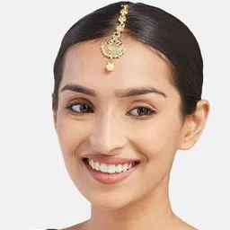 ATIBELLE Gold Plated Artificial Stones Studded And Beaded Maang Tikka image 3