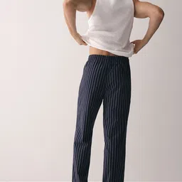 H&M Relaxed Fit Poplin Trousers image 4