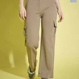 BUY NEW TREND Women Relaxed High-Rise Cargos Trousers-picture-21