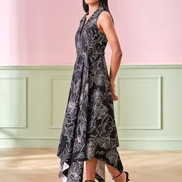 AND Print Blouson Dress image 3