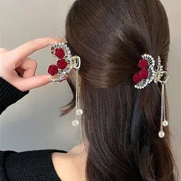 Shivarth Women Set of 2 Red & Gold-Toned Embellished Hair Claw Clip image 3