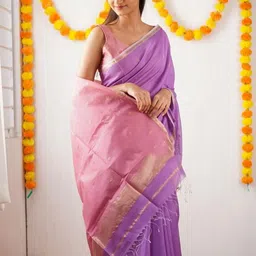 CANIZZARO Floral Zari Silk Blend Banarasi Saree image 4