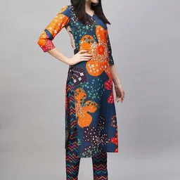 GoSriKi Floral Printed Straight Kurta with Trousers image 2