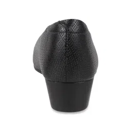 J. Fontini by Mochi Women's Black Wedge Pumps image 5