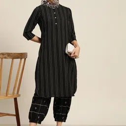 Sangria Women Black & White Embroidered Regular Thread Work Kurta with Salwar image 3