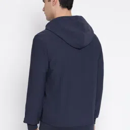 Guess Tech Stretch Smart Blue Solid Hooded Neck Regular Fit Sweatshirt image 2