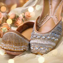 YASSIO Women Ethnic Mojaris Flats-image-18