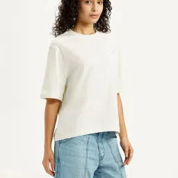 Levi's Off White Cotton Relaxed Fit Graphic T-Shirt image 3